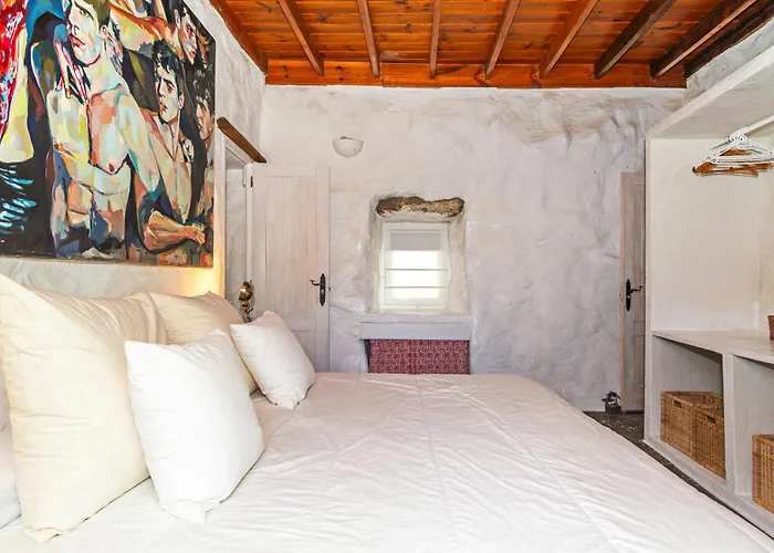 Bohemian Art House - 2br In Yaiza & Garden *